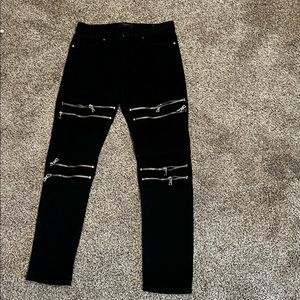 Black zipper jeans